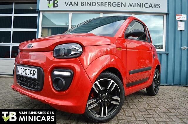 Rood Nieuw 2025 Ligier Dué First Hatchback | € 15.995 - Afbeelding 1/4