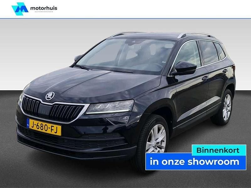 Zwart Gebruikt 2020 Skoda Karoq Business Line SUV | € 16.995 (Goede deal) - Afbeelding 1/4