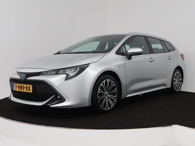 Grijs metallic Gebruikt 2019 Toyota Corolla Limited Stationwagen | € 22.925 (Goede deal) - Afbeelding 1/4