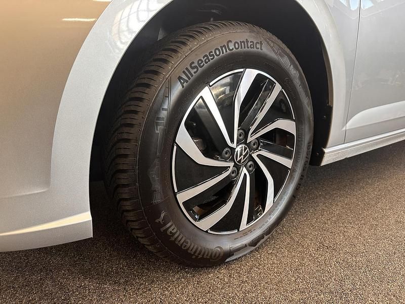 Occasion VW Polo Life 95 PK (69 kW) 2022 Grijs Hatchback