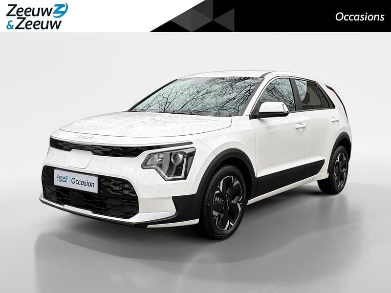 Wit Occasion 2024 Kia e-Niro Light SUV | € 26.935 (Super prijs) - Afbeelding 1/4