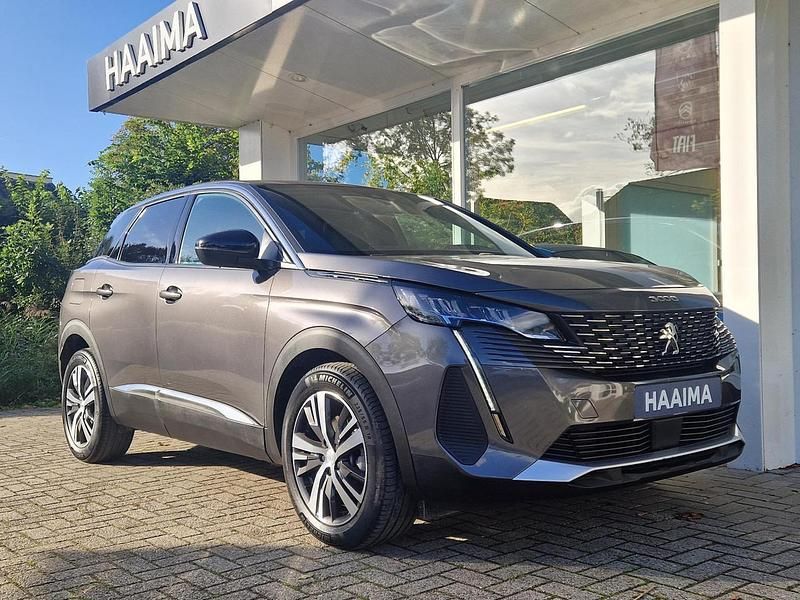 Grijs Gebruikt 2024 Peugeot 3008 Allure SUV | € 29.645 (Eerlijke prijs) - Afbeelding 1/1