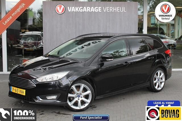 Zwart Gebruikt 2015 Ford Focus Titanium Stationwagen | € 8.395 (Iets duurder) - Afbeelding 1/4