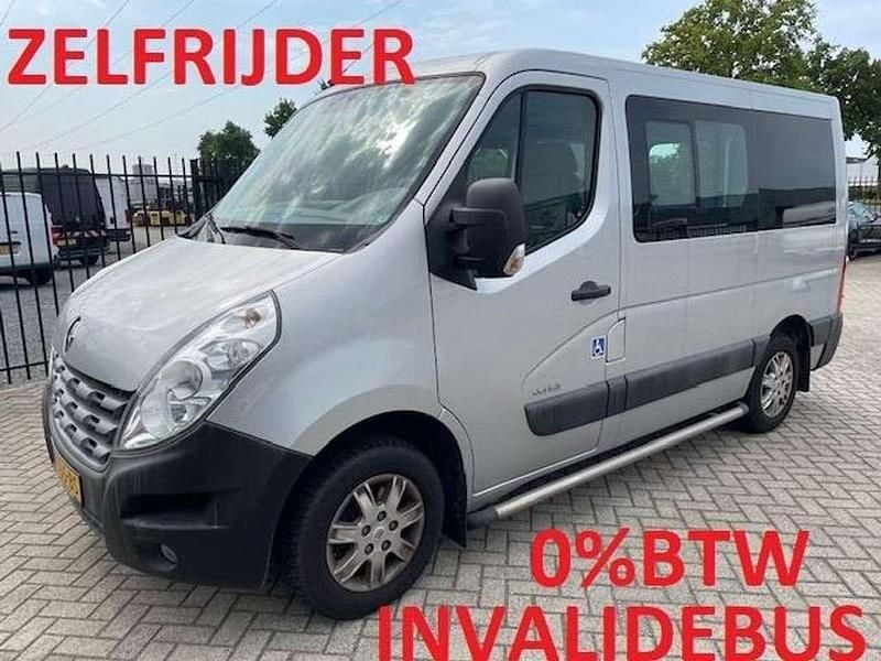 Grijs Gebruikt 2013 Renault Master Van | € 24.000 - Afbeelding 1/4
