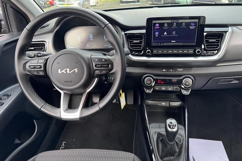 Occasion Kia Stonic 101 PK (74 kW) 2025 Grijs SUV
