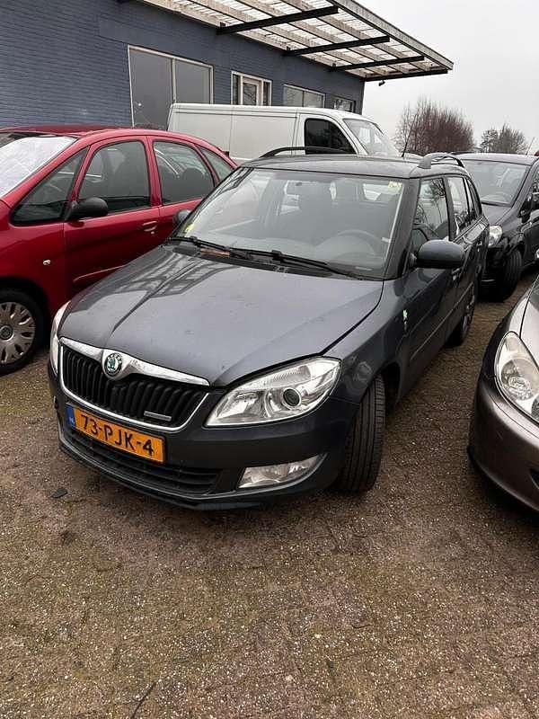 Grijs Occasion 2011 Skoda Fabia GreenLine Stationwagen | € 999 (Goede deal) - Afbeelding 1/4