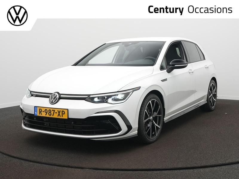 Wit Gebruikt 2021 VW Golf VIII Business Hatchback | € 29.795 (Iets duurder) - Afbeelding 1/4