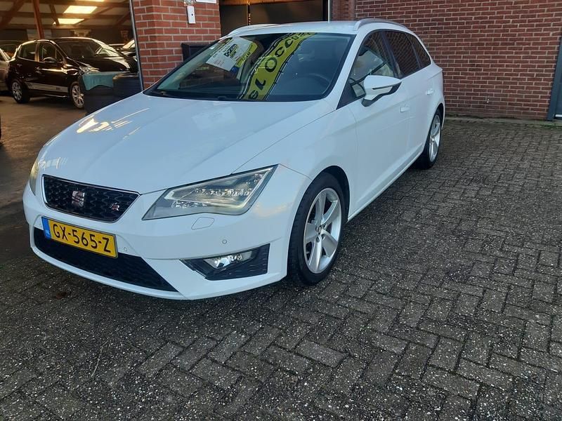 Occasion Seat Leon Business 140 PK (102 kW) 2014 Wit Stationwagen