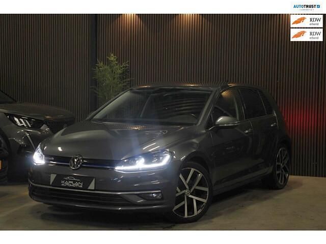 Grijs Occasion 2018 VW Golf VII Hatchback | € 17.940 (Super prijs) - Afbeelding 1/4