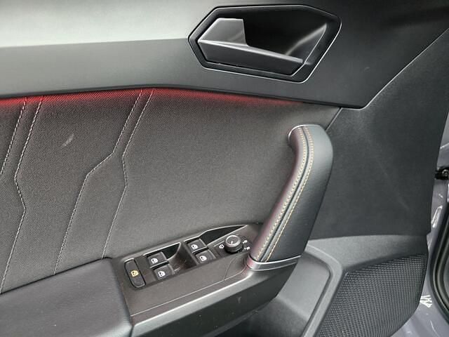 Occasion Cupra Leon 301 PK (221 kW) 2021 Grijs (metallic) Hatchback