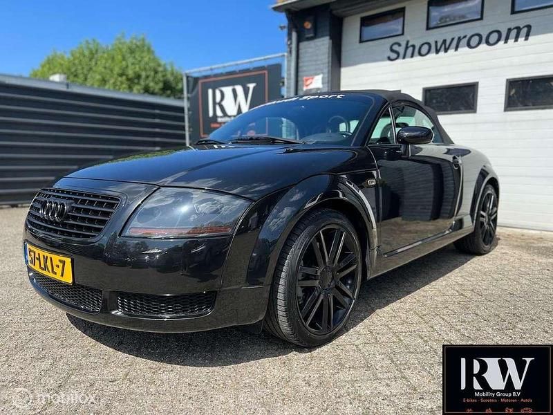 Zwart Gebruikt 2000 Audi TT Roadster Cabriolet | € 3.995 (Super prijs) - Afbeelding 1/4