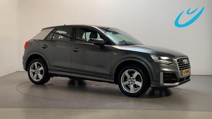 Grijs Gebruikt 2019 Audi Q2 S-Line SUV | € 21.950 (Eerlijke prijs) - Afbeelding 1/4