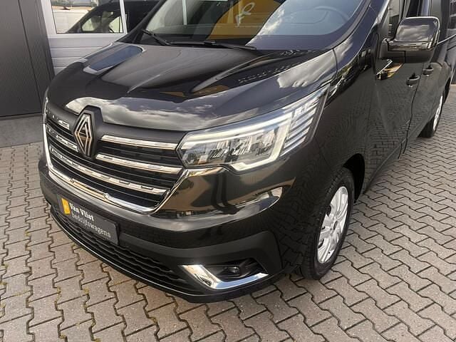 Occasion Renault Trafic Luxe 170 PK (125 kW) 2024 Zwart MPV