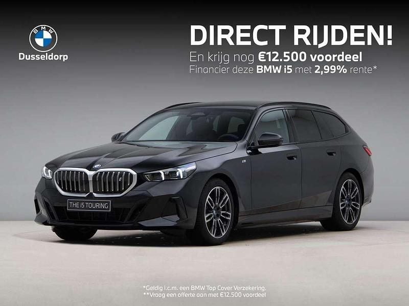 Zwart, metallic lak Nieuw 2025 BMW i5 Shadowline Sedan | € 82.584 (Goede deal) - Afbeelding 1/4
