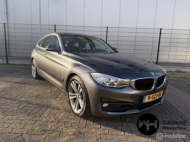Grijs Gebruikt 2014 BMW 320 Executive Hatchback | € 10.995 (Goede deal) - Afbeelding 1/4