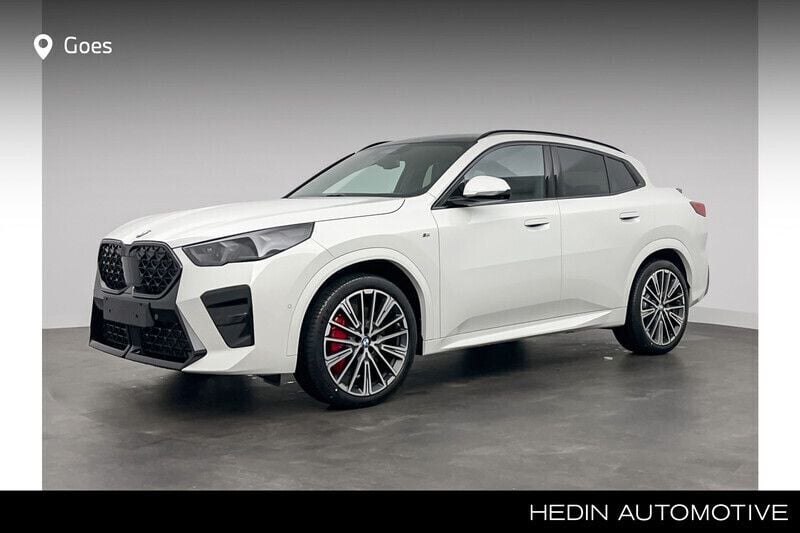 Alpinweiss iii Gebruikt 2024 BMW X2 Comfort Edition SUV | € 54.880 (Eerlijke prijs) - Afbeelding 1/4