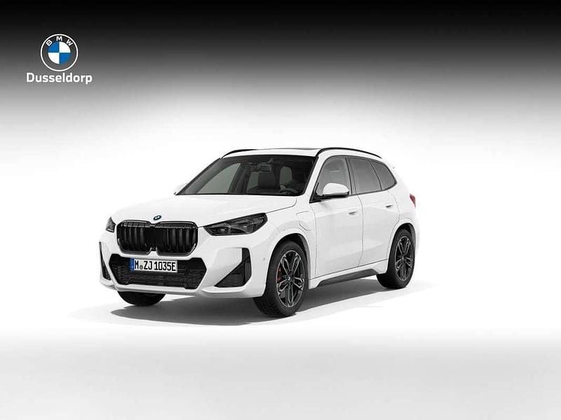 Wit Nieuw 2025 BMW X1 M Sport SUV | € 68.137 (Eerlijke prijs) - Afbeelding 1/4
