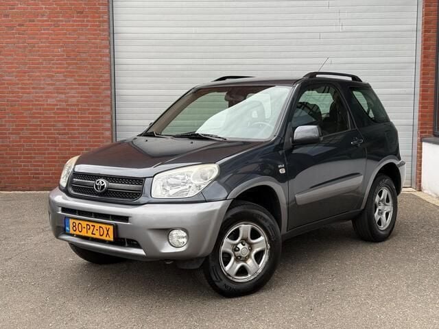 Grijs Gebruikt 2005 Toyota RAV4 Luna SUV | € 7.199 (Eerlijke prijs) - Afbeelding 1/4