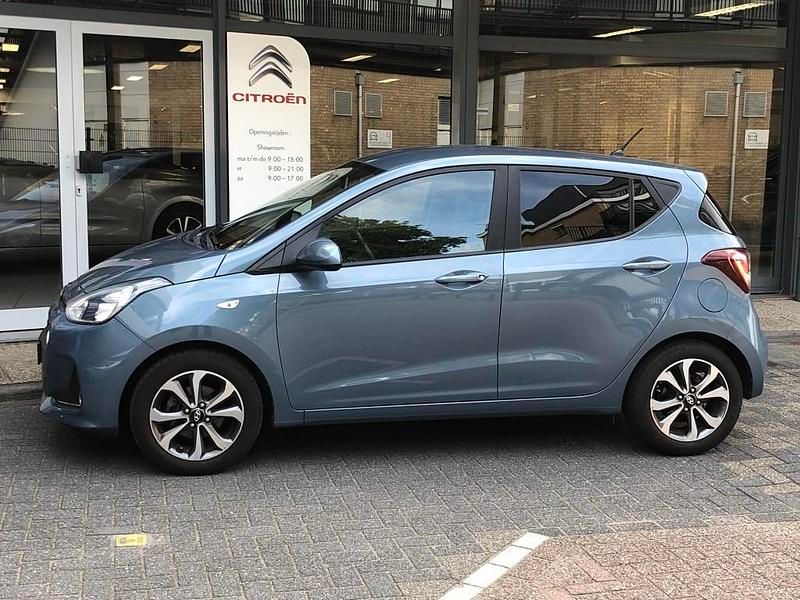 Occasion Hyundai i10 Trend 2019 Blauw Hatchback