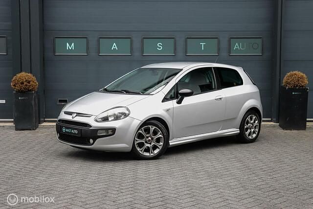 Grijs Gebruikt 2010 Fiat Punto Evo Racing Hatchback | € 4.740 (Duur) - Afbeelding 1/4