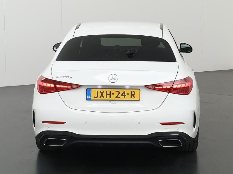 Occasion Mercedes C300 AMG line 313 PK (230 kW) 2024 Wit Sedan