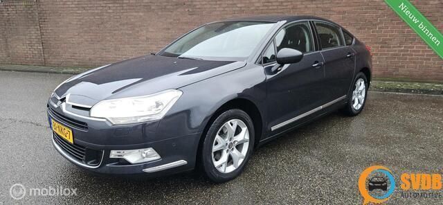 Grijs Gebruikt 2010 Citroën C5 Sedan | € 4.499 (Eerlijke prijs) - Afbeelding 1/4