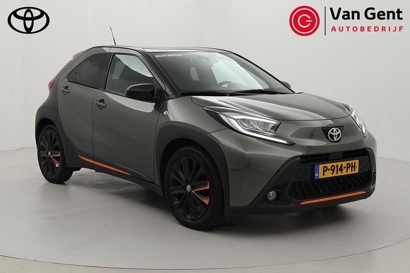 Groen Gebruikt 2022 Toyota Aygo Limited Hatchback | € 20.999 (Duur) - Afbeelding 1/4