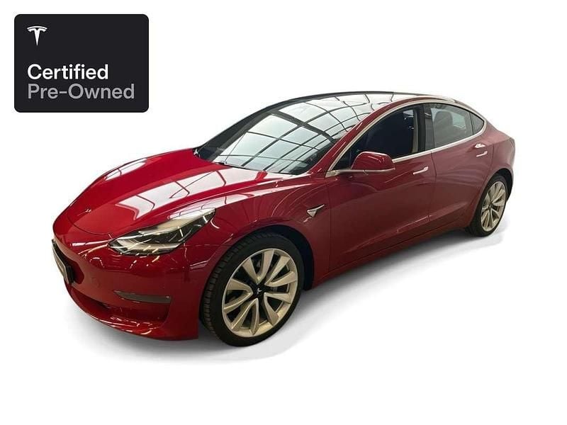 Rood Occasion 2019 Tesla Model 3 Long Range AWD Sedan | € 21.800 (Eerlijke prijs) - Afbeelding 1/4