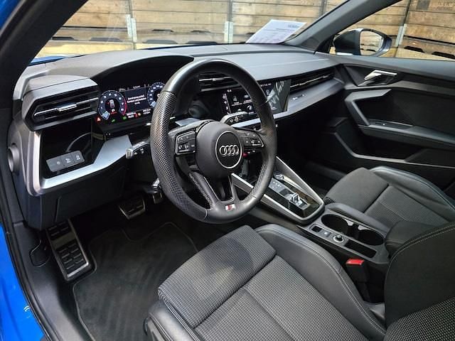 Occasion Audi A3 Sportback e-tron S-Line 2023 Blauw Hatchback