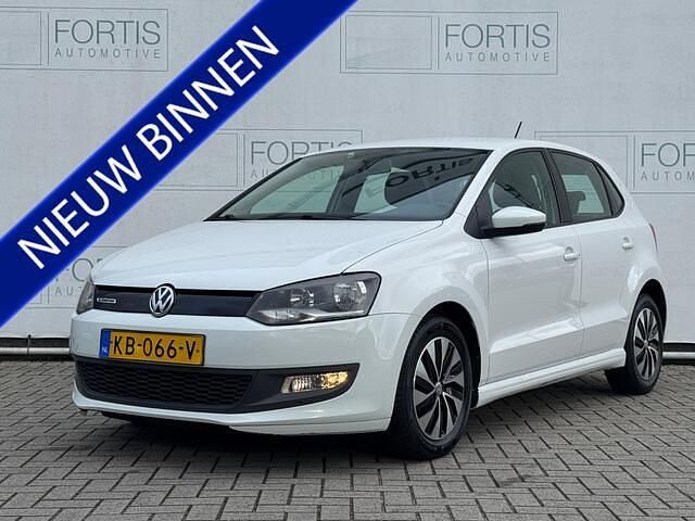 Wit Gebruikt 2016 VW Polo Edition Hatchback | € 9.900 (Eerlijke prijs) - Afbeelding 1/4