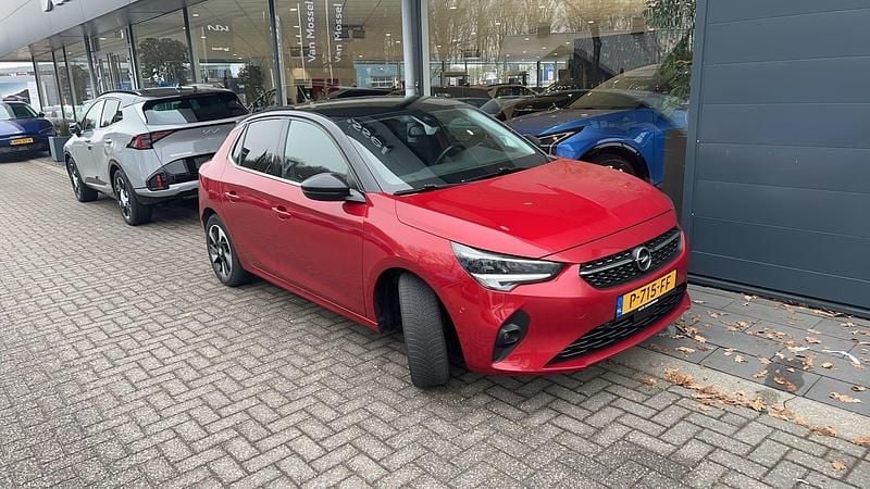 Occasion Opel Corsa-e Elegance 100 kW (136 PK) 2022 Rood Hatchback