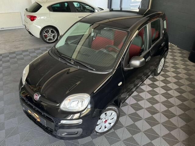 Occasion Fiat Panda Easy 69 PK (50 kW) 2016 Zwart Hatchback
