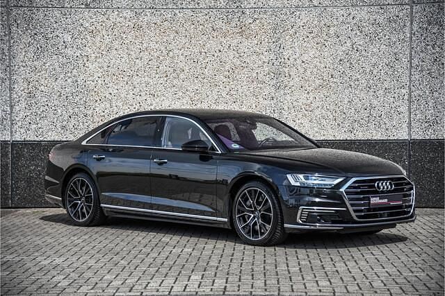 Grijs Gebruikt 2020 Audi A8L Proline Sedan | € 59.750 - Afbeelding 1/4