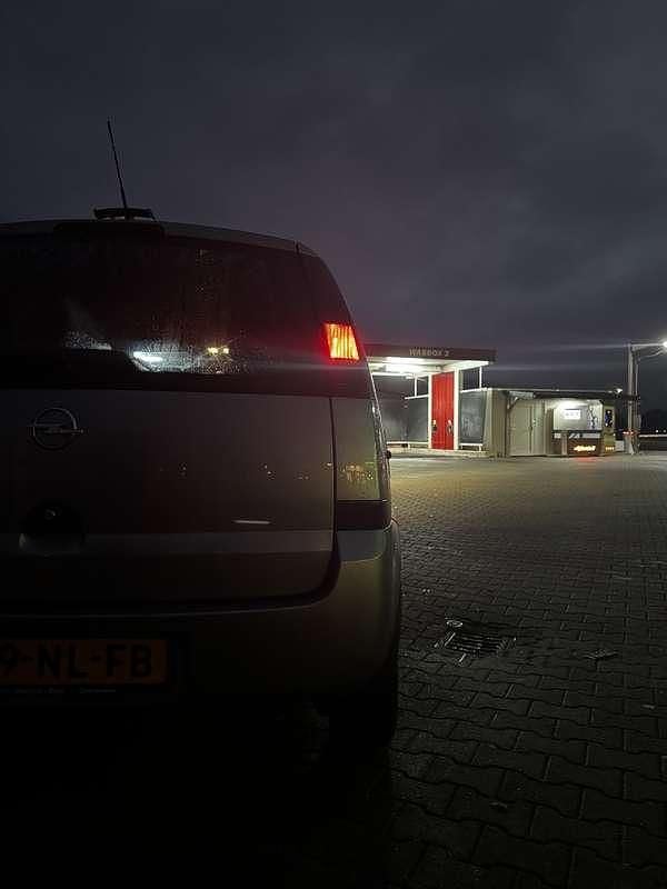 Gebruikt 2003 Opel Meriva Enjoy MPV | € 800 (Eerlijke prijs) - Afbeelding 1/4