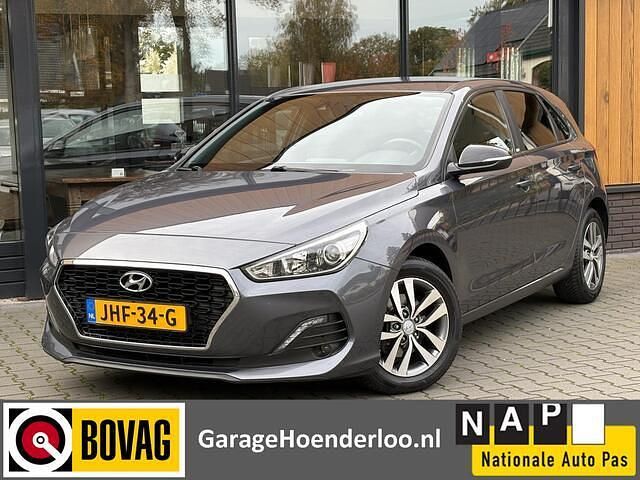 Grijs Occasion 2018 Hyundai i30 Hatchback | € 14.450 (Eerlijke prijs) - Afbeelding 1/4