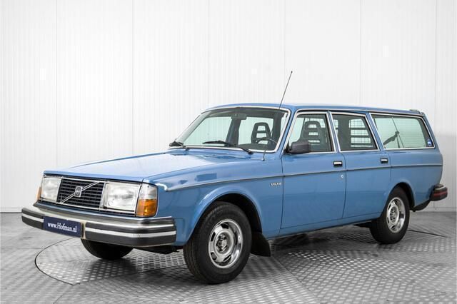 Blauw Gebruikt 1980 Volvo 245 Stationwagen | € 15.900 - Afbeelding 1/4
