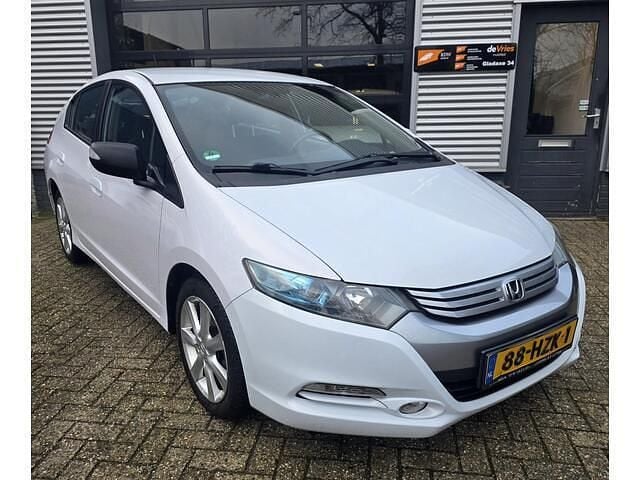 Wit Occasion 2009 Honda Insight Elegance Hatchback | € 5.950 (Eerlijke prijs) - Afbeelding 1/4