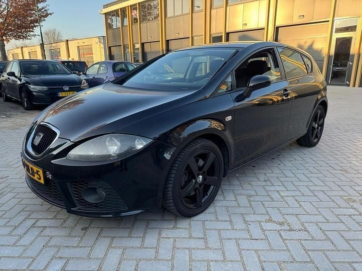 Occasion 2009 Seat Leon FR Hatchback | € 3.599 (Eerlijke prijs) - Afbeelding 1/4