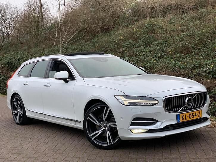 Occasion 2016 Volvo V90 Inscription Stationwagen | € 13.990 (Eerlijke prijs) - Afbeelding 1/4