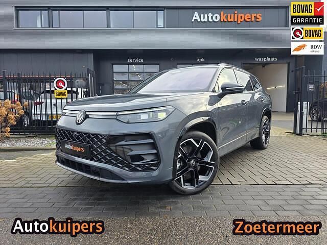 Grijs (metallic) Nieuw 2025 VW Tayron R-line Edition SUV | € 57.950 (Goede deal) - Afbeelding 1/4