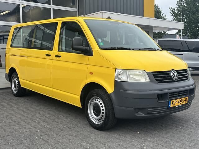 Geel Gebruikt 2007 VW T5 Trendline Van | € 6.950 - Afbeelding 1/4