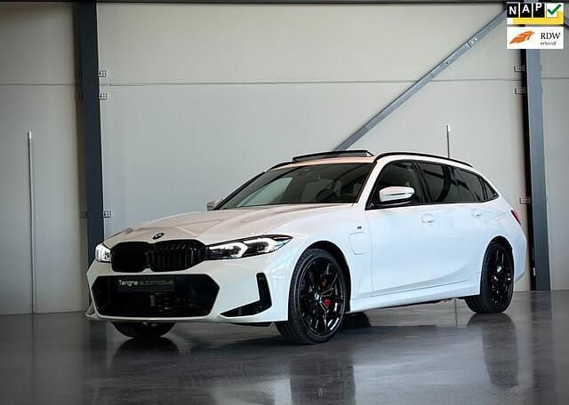Occasion BMW 330 M Sport 184 PK (135 kW) 2025 Wit Stationwagen