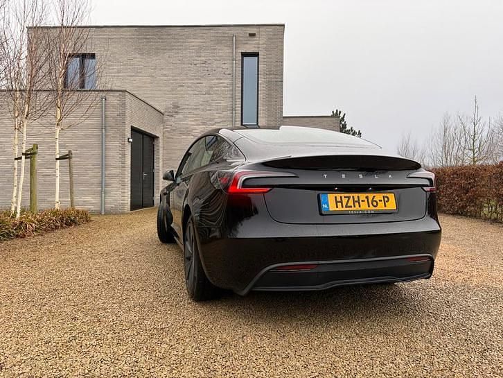 Occasion Tesla Model 3 Long Range RWD 239 kW (325 PK) 2025 Sedan