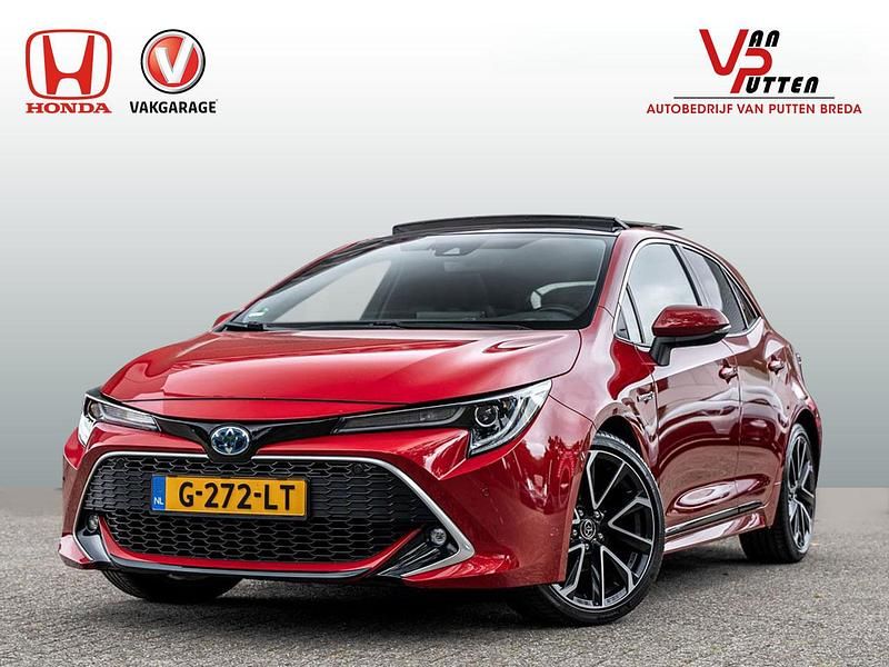 Rood Gebruikt 2019 Toyota Corolla Executive Hatchback | € 19.999 (Eerlijke prijs) - Afbeelding 1/4