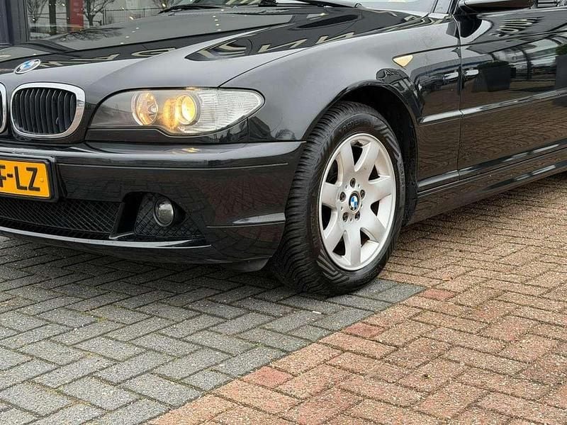 Occasion BMW 318 Cabriolet Executive 143 PK (105 kW) 2004 Zwart (metallic) Cabriolet