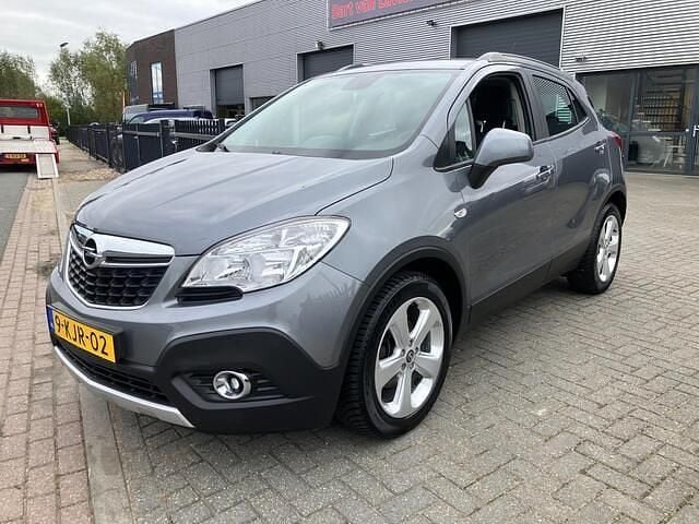 Grijs Gebruikt 2013 Opel Mokka Edition SUV | € 6.750 (Duur) - Afbeelding 1/4