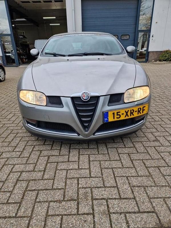 Occasion Alfa Romeo GT 166 PK (122 kW) 2007 Coupé