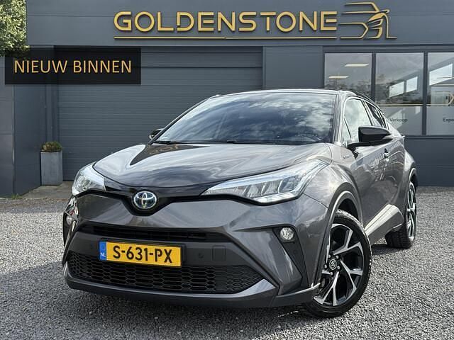 Grijs Gebruikt 2020 Toyota C-HR SUV | € 23.443 (Eerlijke prijs) - Afbeelding 1/4