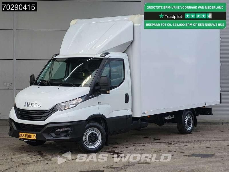 Wit Gebruikt 2023 Iveco Daily Van | € 24.450 (Goede deal) - Afbeelding 1/3
