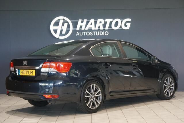 Occasion Toyota Avensis Business Edition 147 PK (108 kW) 2012 Grijs Sedan